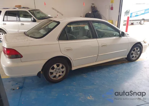 2001 Honda Accord 2.3 Ex from USA, damaged, VIN 1HGCG56691A024022